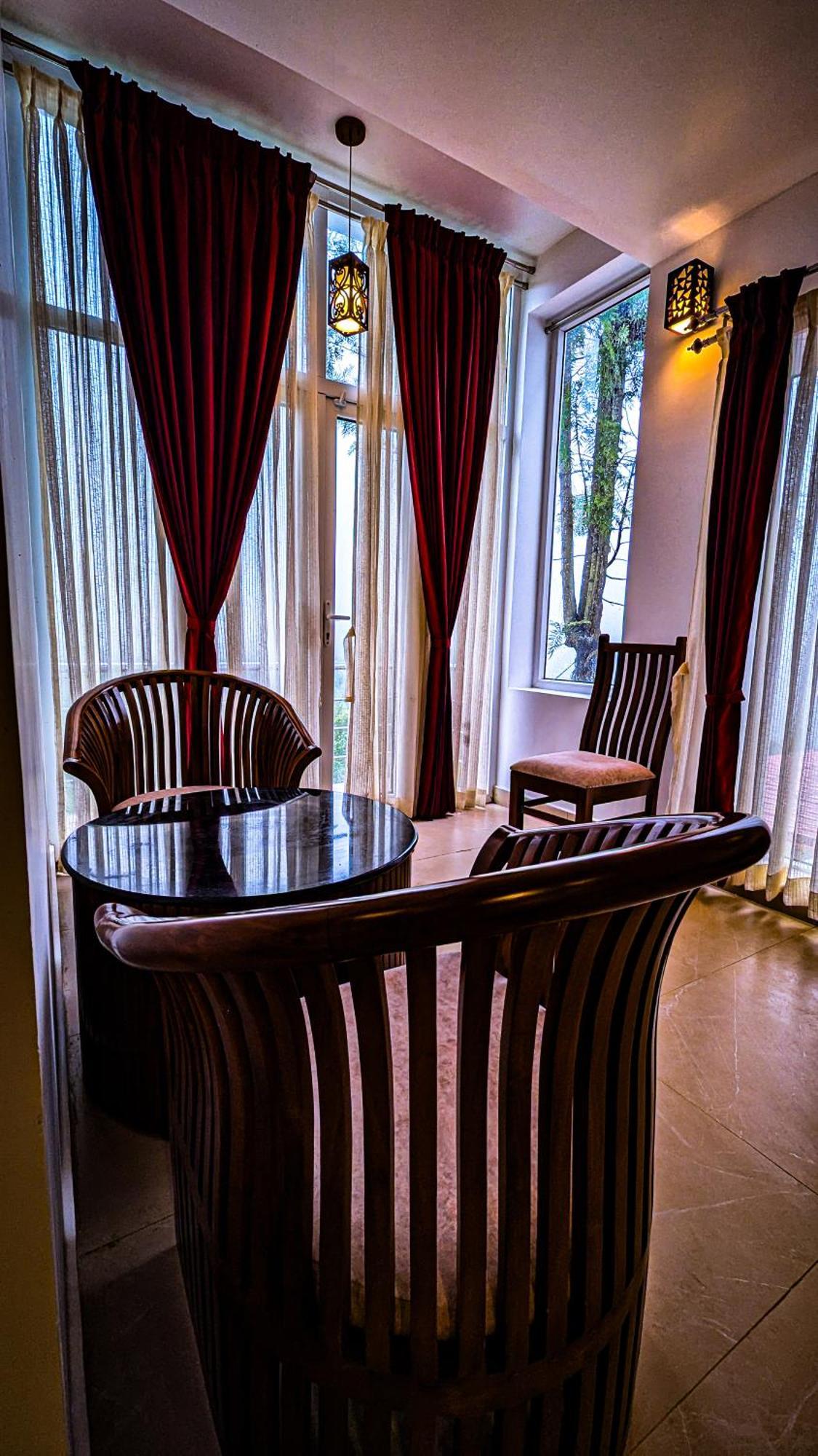 Valley View Inn, Kotagiri Luaran gambar